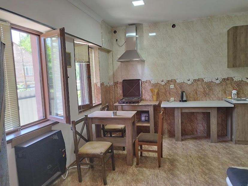 Apartment In Mtskheta, With Beautiful Nature, 100 Meter From Center Extérieur photo